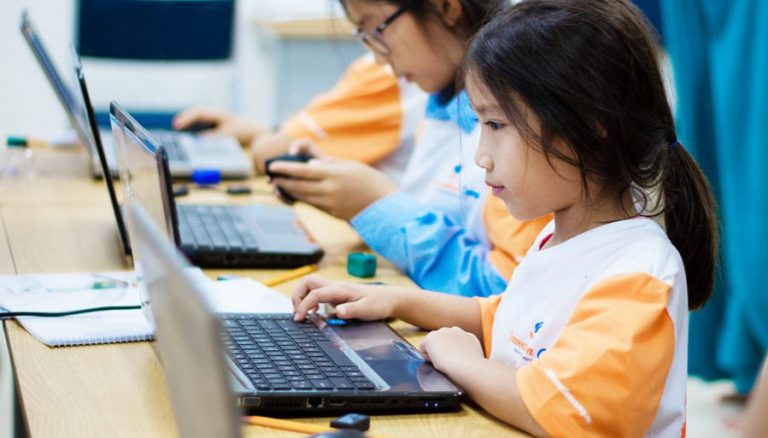 Học lập trình cho trẻ em tại Hà Nội 